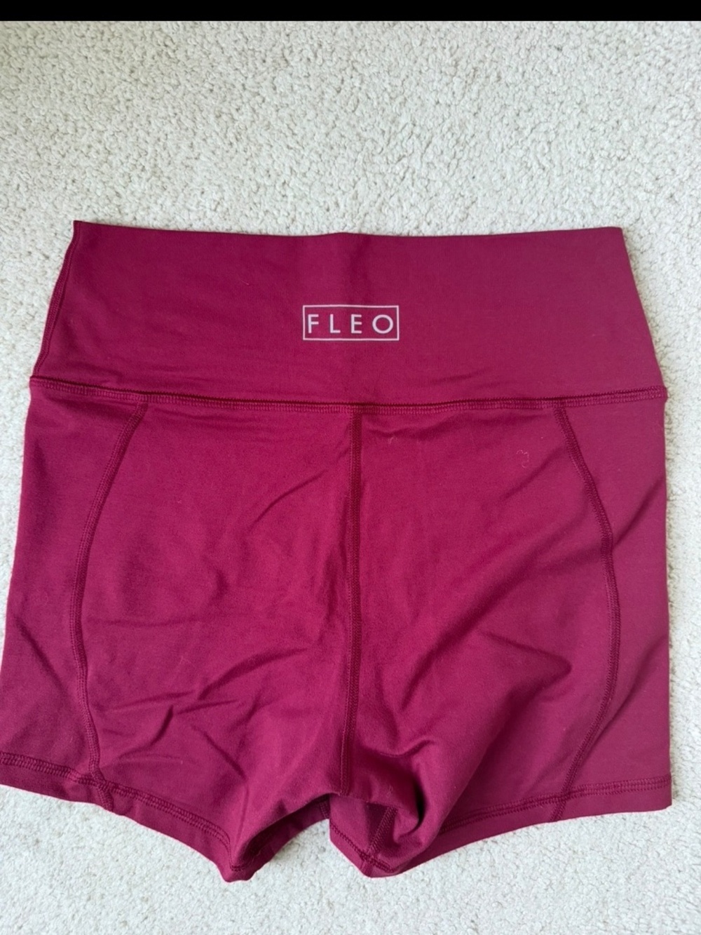 FLEO Shorts 3.25” – High Rise – Maroon – Size M